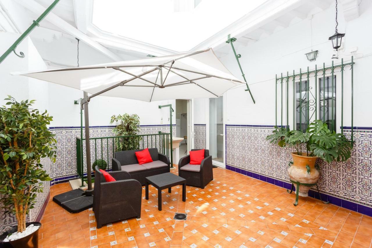Апартаменты Casa Patio Del Mentidero Кадис Экстерьер фото